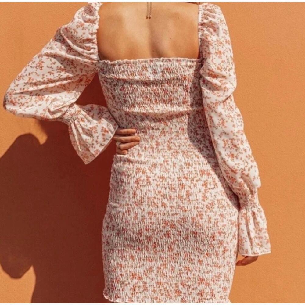 Princess Polly Azure Smocked Floral Square Neck Rouched Mini Dress 4 Cottagecore - Picture 3 of 9